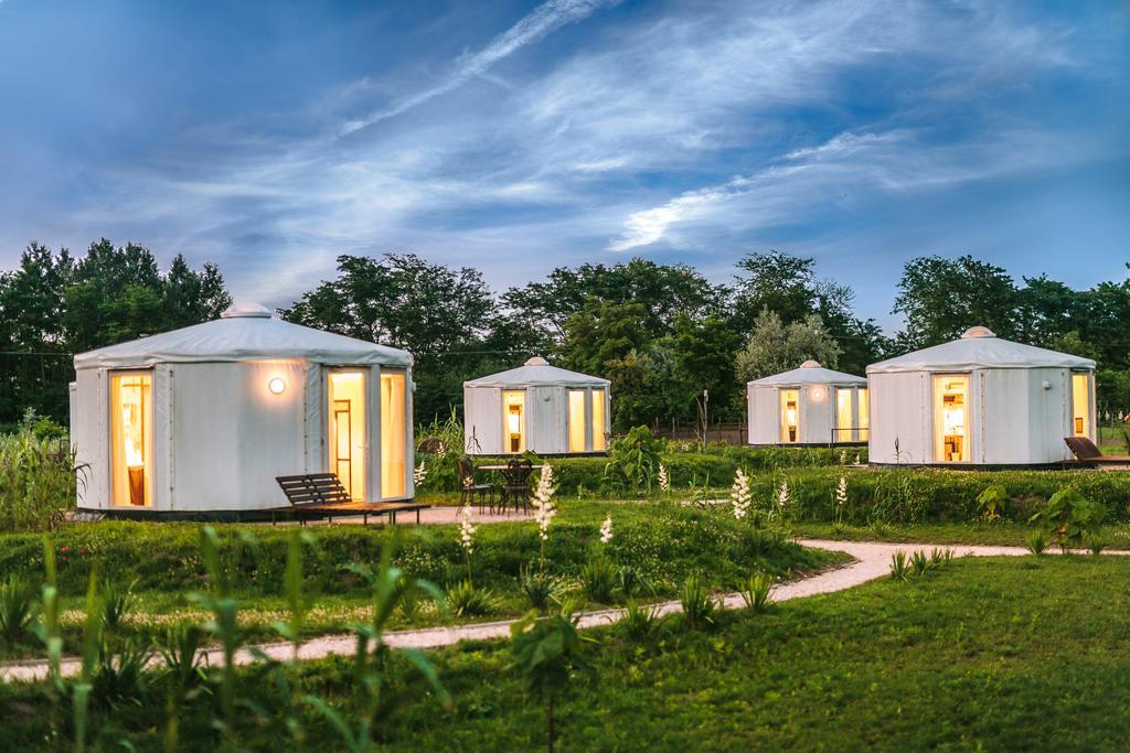 Homoki Lodge Bed & Beyond Glamping (Adults Only) Ruzsa エクステリア 写真