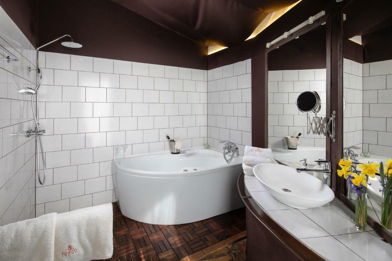 Homoki Lodge Bed & Beyond Glamping (Adults Only) Ruzsa エクステリア 写真